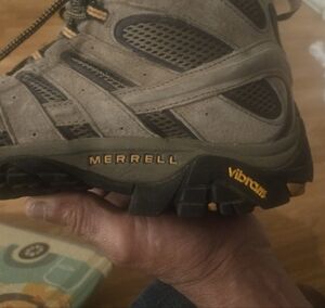 Merrell Men's Gray and Black Trail Sneakers
